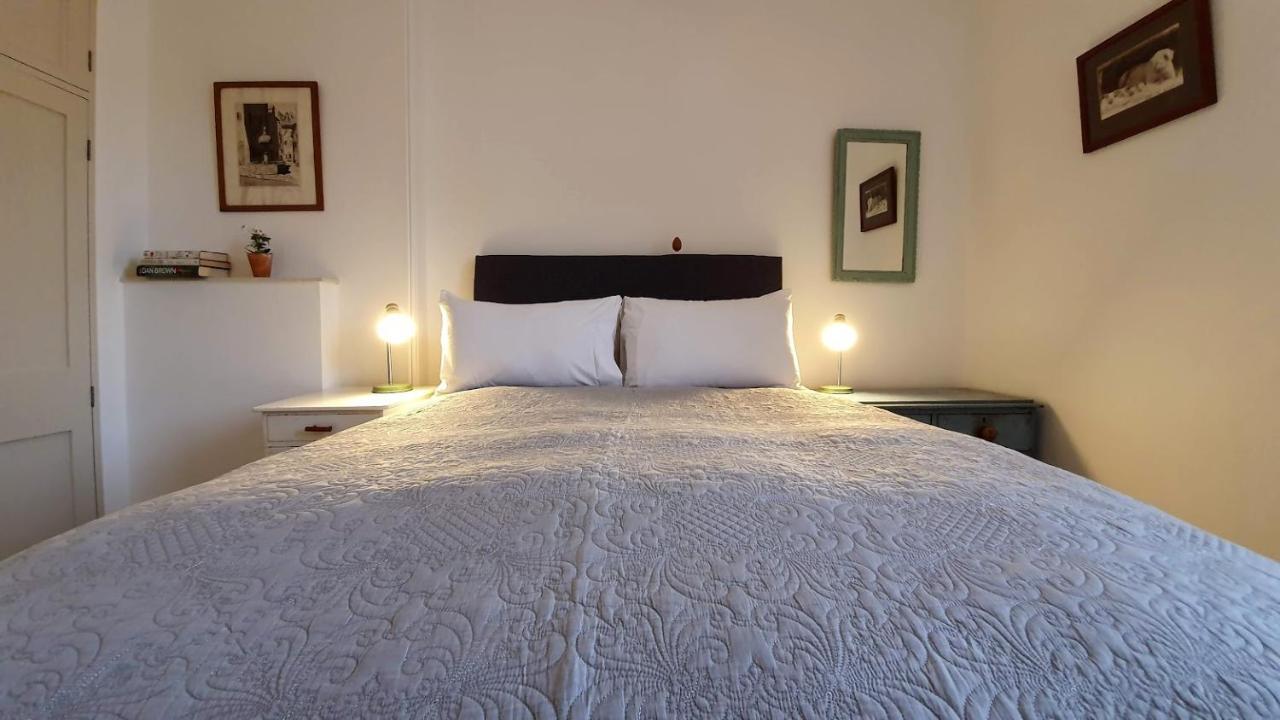 Stylish Town Centre Apartments 네일스워스 외부 사진